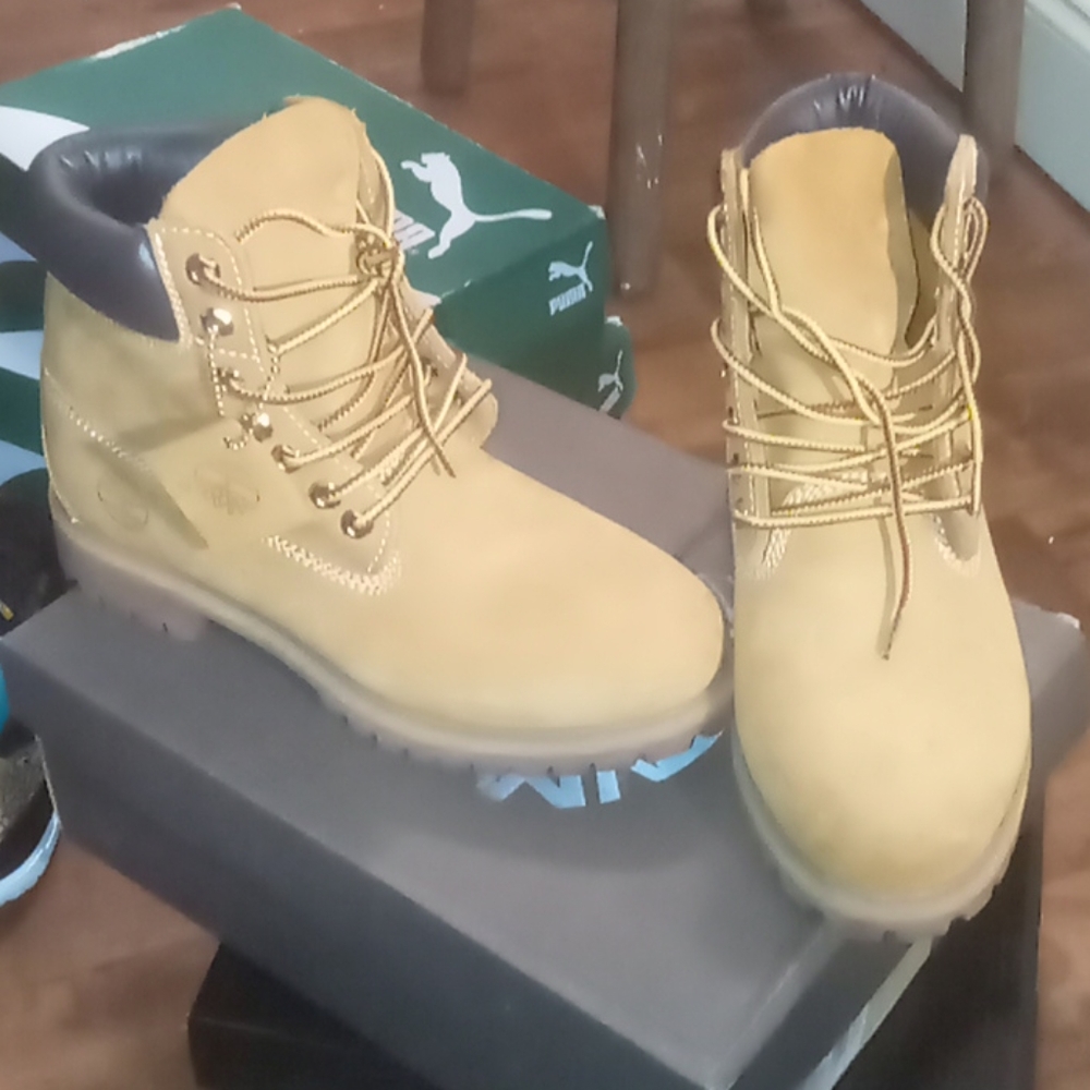 Timberland boot's